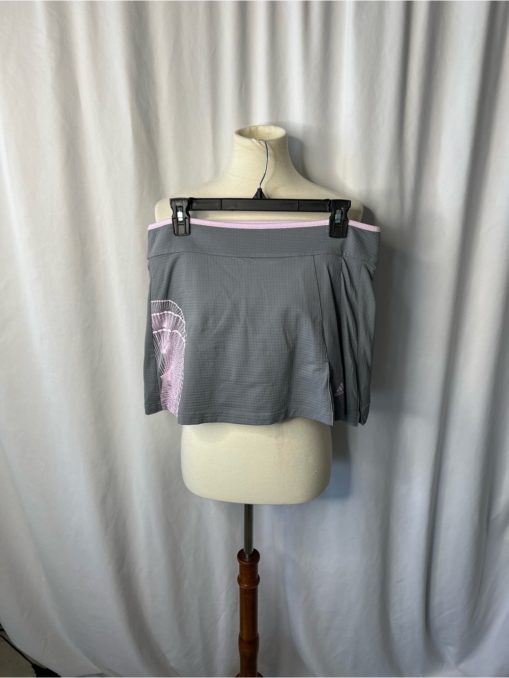 adidas ClimaCool Gray & Pink Tennis Golf Skort | Women’s Medium (M)